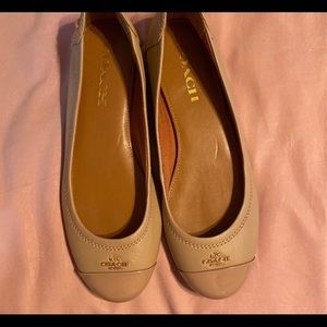 Coach flats